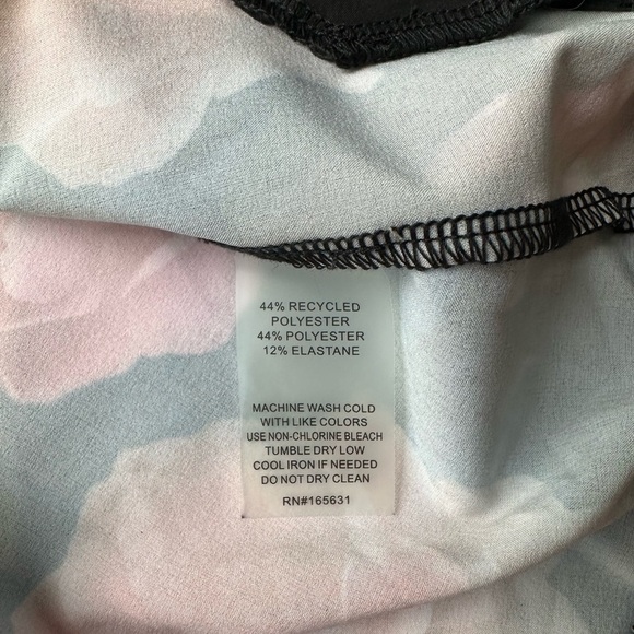 NWT Johnny Was Active Studio Full Zip Jacket size XL - Picture 12 of 16